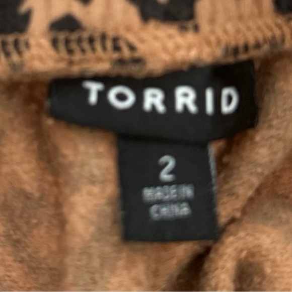 Torrid Leopard Print Kids Joggers - Picture 2 of 4